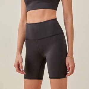 Reformation EcoMove Black Biker Shorts High Rise Stretch Activewear Size Small